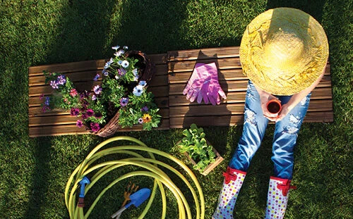 hand care and sun protection for gardeners