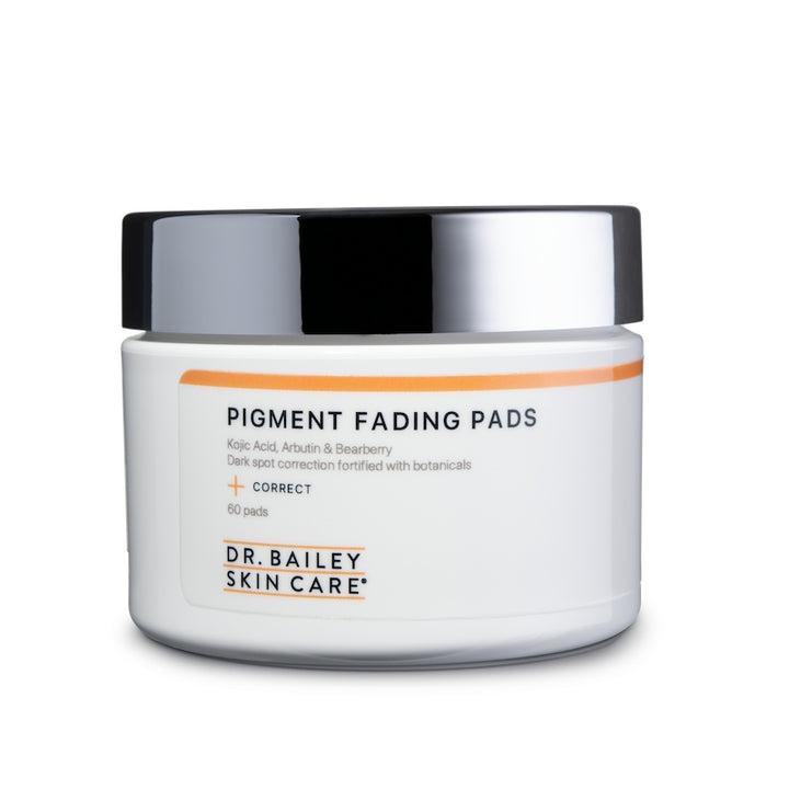 Pigment Fading Pads reduce the appearance of uneven skin tone, hyperpigmentation, and age spots.